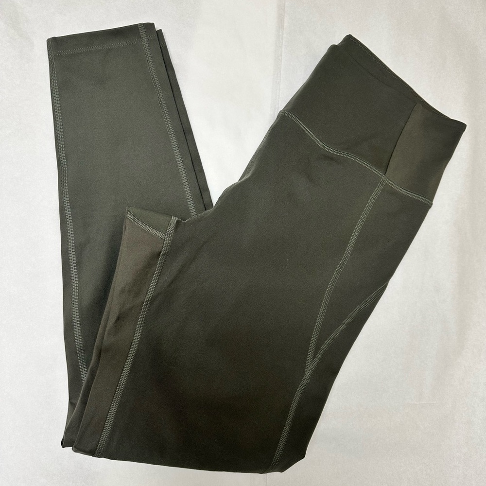 Girlfriend Collective 
High-Rise Compressive Legging